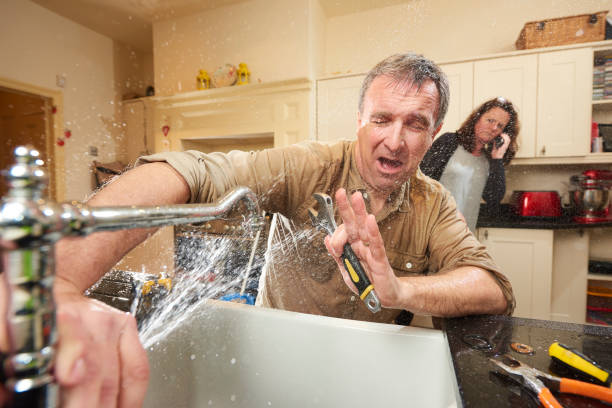 Best Sewage cleanup and water damage restoration  in Anaheim, CA